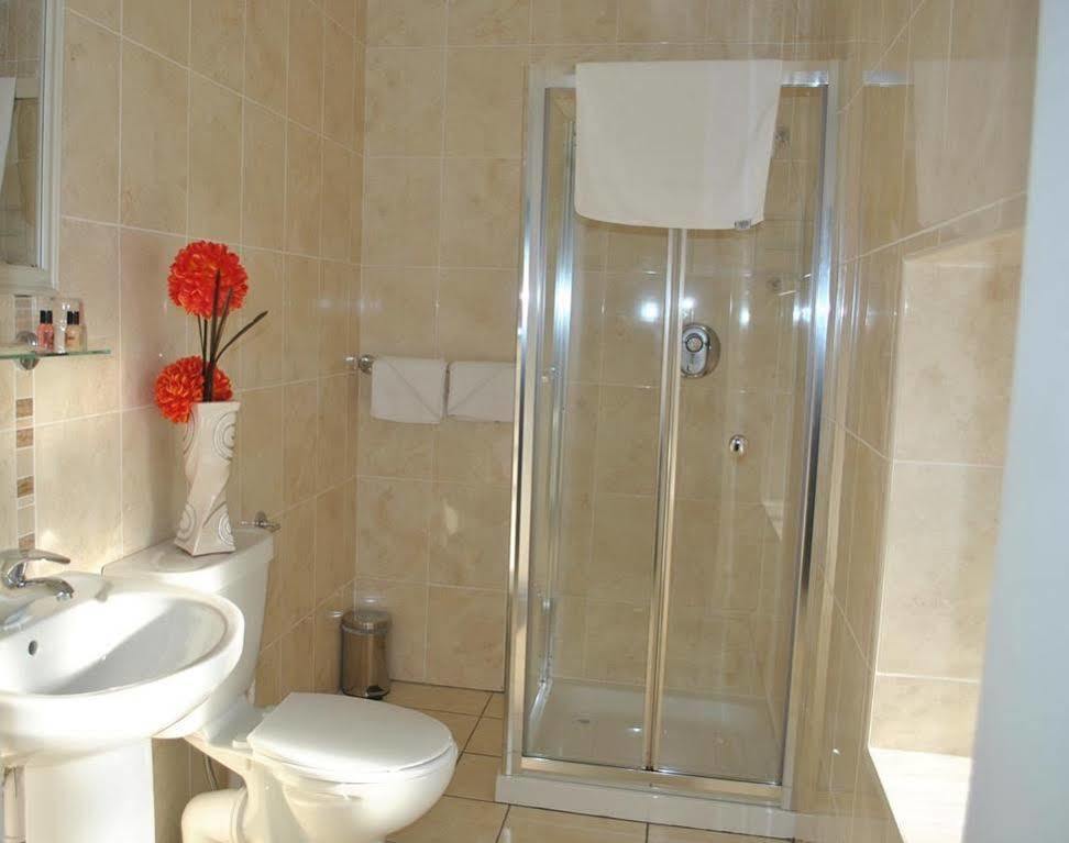 דן לירי Mulgrave Lodge מראה חיצוני תמונה